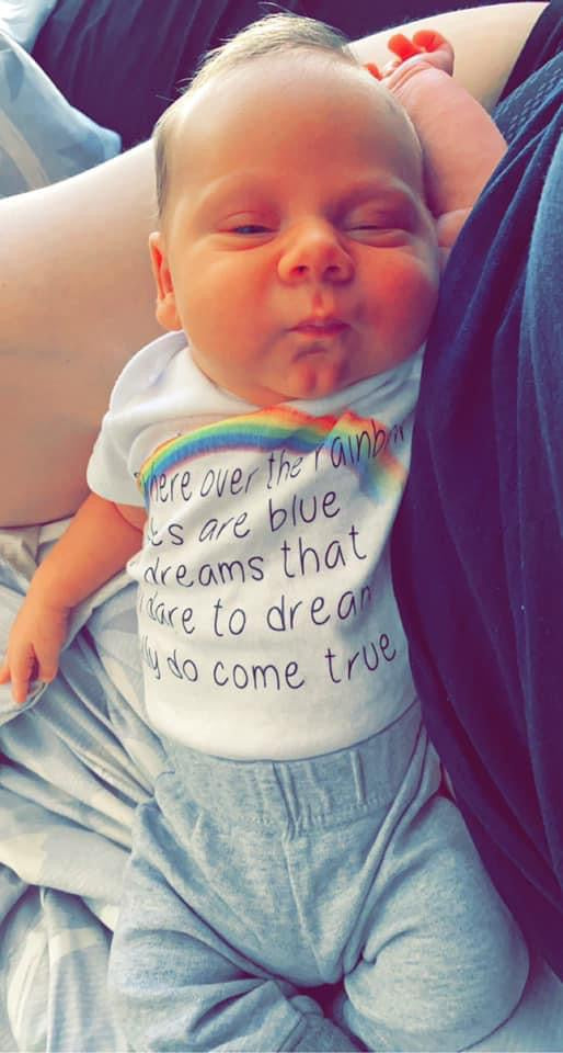 Somewhere over the rainbow ONESIE